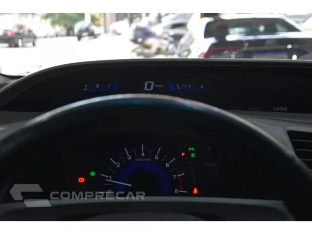 CIVIC - 1.8 LXS 16V 4P AUTOMÁTICO