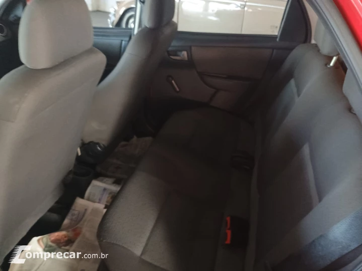 CELTA 1.0 MPFI LT 8V