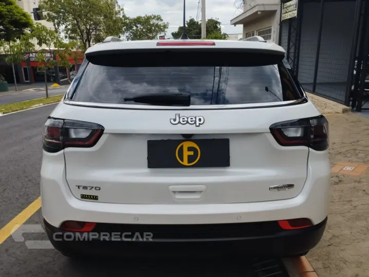 Compass 1.3 16V 4P FLEX LONGITUDE 80 ANOS T270 TURBO AUTOMÁT