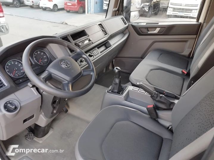 Delivery Express+  2.8 Prime + Baú Facchini