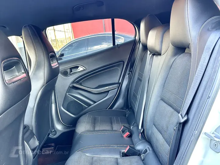 GLA 200 1.6 CGI ADVANCE 16V TURBO FLEX 4P AUTOMÁTICO