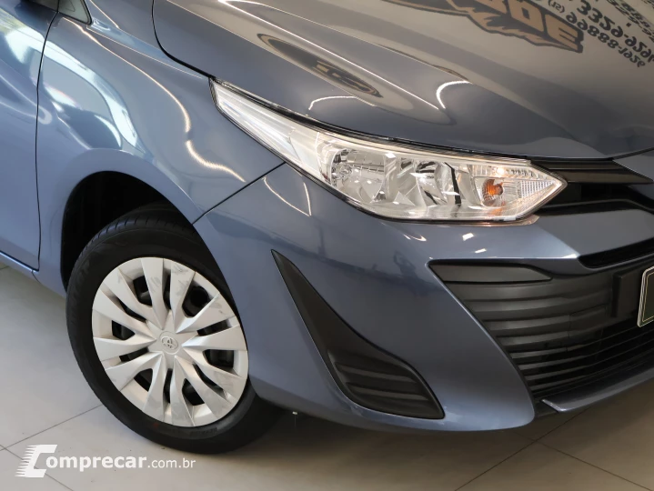YARIS 1.5 16V Sedan XL Live