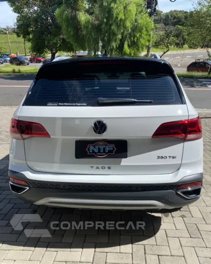 TAOS Highline 1.4 250 TSI Flex Aut.