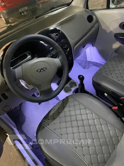 QQ 1.1 MPFI 16V