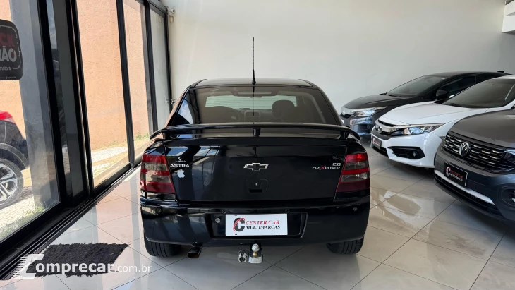 ASTRA 2.0 MPFI Elegance 8V