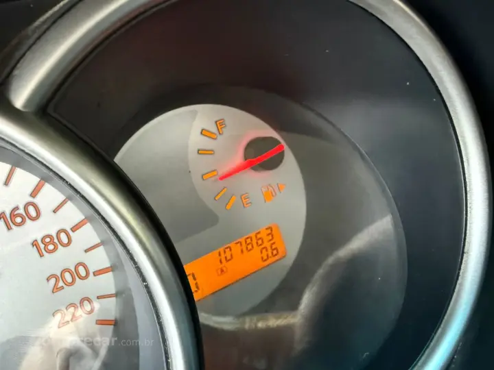 LIVINA GRAND SL 1.8 16V Flex Fuel Aut.