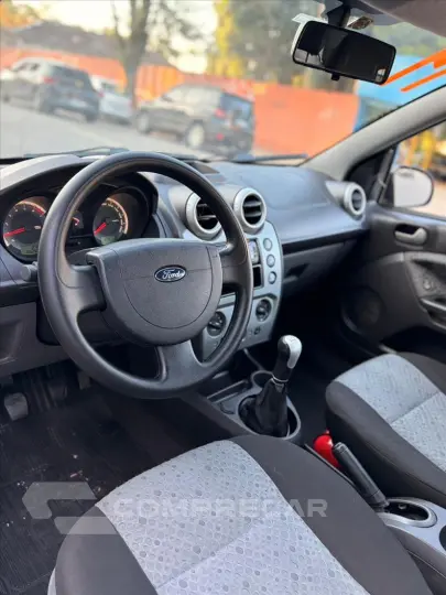 FIESTA 1.6 MPI Hatch 8V