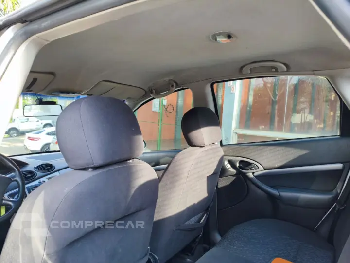 Focus Sedan 1.6 4P