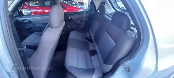 CELTA 1.0 MPFI LT 8V