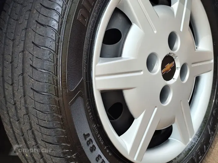 CLASSIC 1.0 MPFI LS 8V FLEX 4P MANUAL