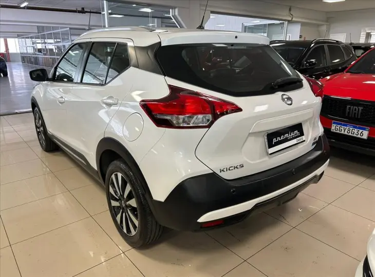 KICKS 1.6 16V FLEXSTART SV 4P XTRONIC