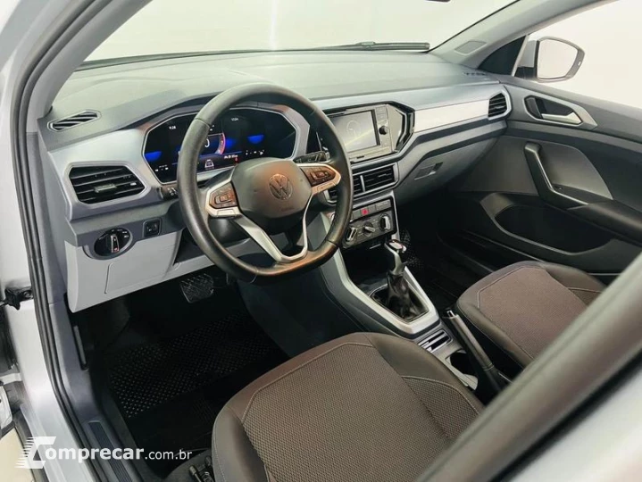 T CROSS TSI