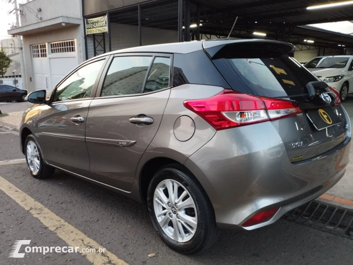Yaris Hatch 1.3 16V 4P FLEX XL MULTIDRIVE AUTOMÁTICO CVT