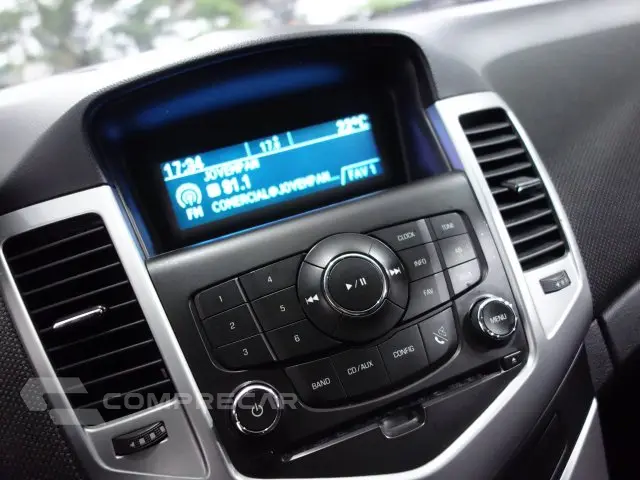 CRUZE SEDAN - 1.8 LT 16V 4P MANUAL