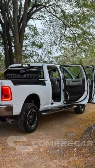 2500 6.7 I6 Turbo Laramie CD 4X4