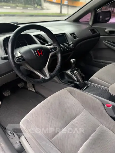 Civic Sed. LXL/LXL SE 1.8 Flex 16V Mec.