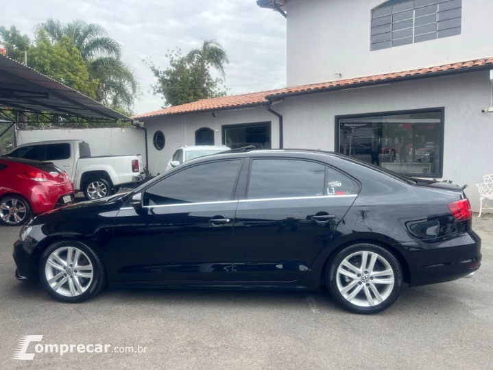 Jetta 2.0 4P TSI HIGHLINE 211 CV AUTOMÁTICO
