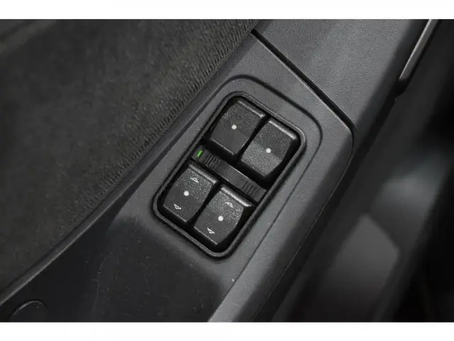 AGILE - 1.4 MPFI LTZ 8V 4P MANUAL