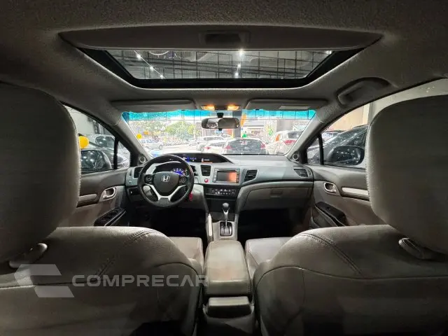 CIVIC - 1.8 EXS 16V 4P AUTOMÁTICO