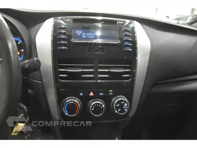 YARIS HATCH - 1.3 16V XL MANUAL