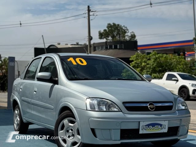 CORSA SEDAN - 1.4 MPFI PREMIUM SEDAN 8V 4P MANUAL