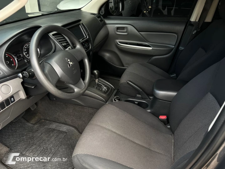 L200 TRITON 2.4 16V Turbo Sport GLS CD 4X4