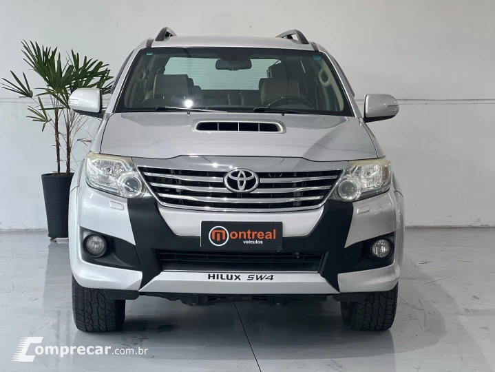 HILUX SW4 3.0 SRV 4X4 7 Lugares 16V Turbo Intercooler