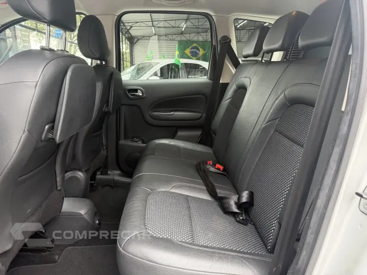 C3 1.6 EXCLUSIVE 16V FLEX 4P MANUAL