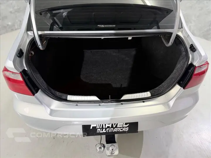 VOYAGE 1.0 12V MPI Totalflex