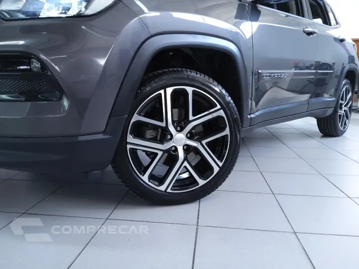 COMPASS 1.3 T270 TURBO FLEX LIMITED AT6