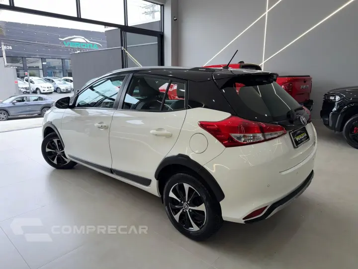 YARIS 1.5 16V X WAY Connect