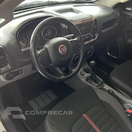 Toro Freedom Road 1.8 16V Flex Aut.