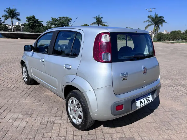 UNO 1.0 EVO Vivace 8V