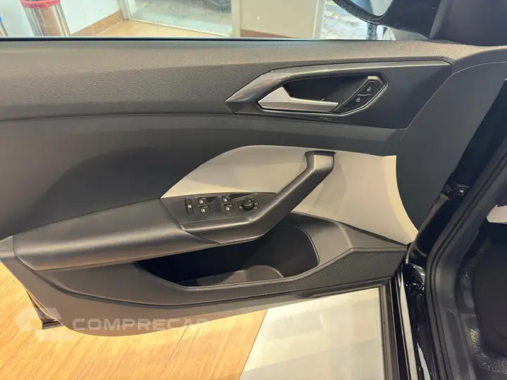 T-Cross 1.4 4P 250 TSI FLEX HIGHLINE AUTOMÁTICO