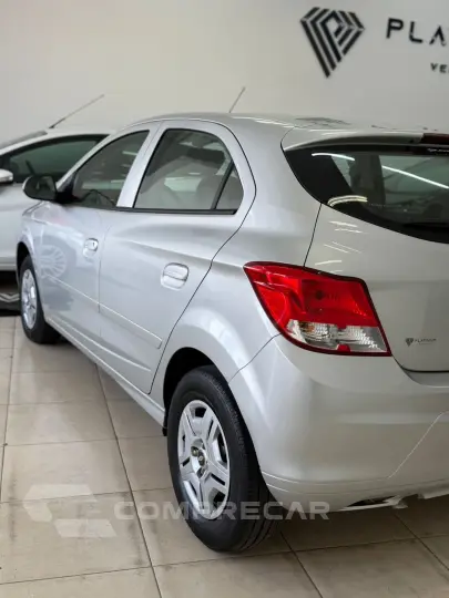 ONIX HATCH LT 1.0 8V FlexPower 5p Mec.