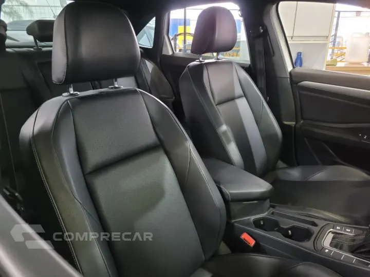 JETTA R-Line 250 TSI 1.4 Flex 16V Aut.