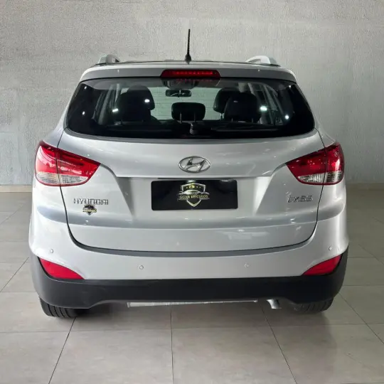 ix35 2.0 16V 170cv 2WD/4WD Aut.