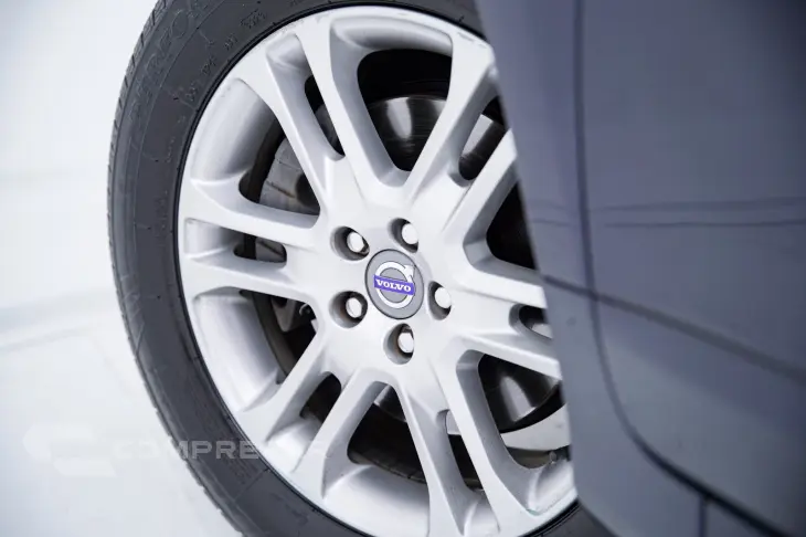 XC 60 2.0 T5  5p