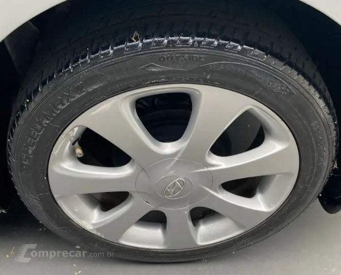 Elantra 1.8 16V 4P GLS AUTOMÁTICO
