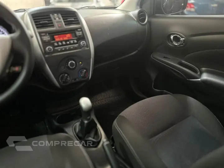 Versa Sedan 1.6 16V 4P FLEX SL