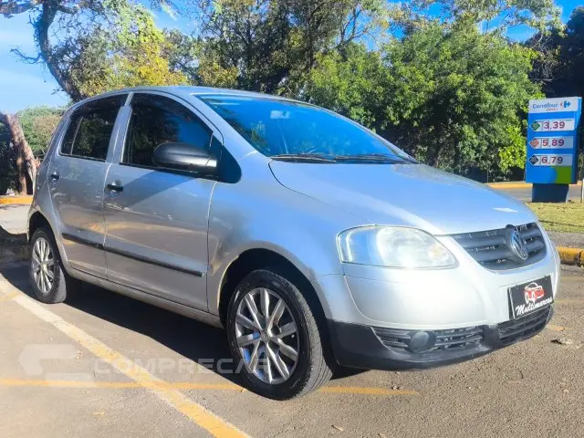 FOX - 1.6 MI PLUS 8V 4P MANUAL