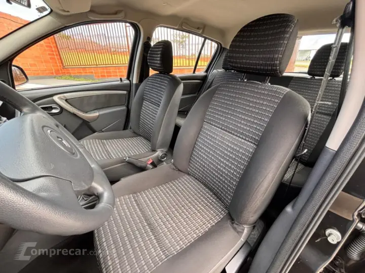 SANDERO 1.6 EXPRESSION 8V FLEX 4P MANUAL