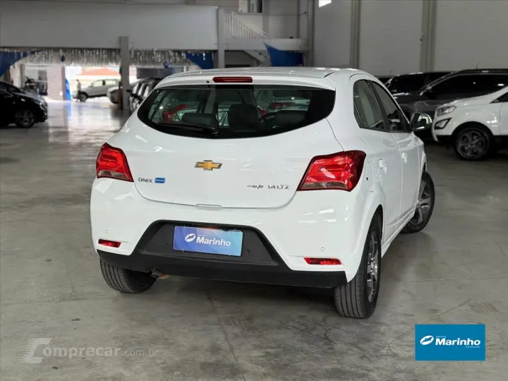 ONIX 1.4 MPFI LTZ 8V FLEX 4P MANUAL