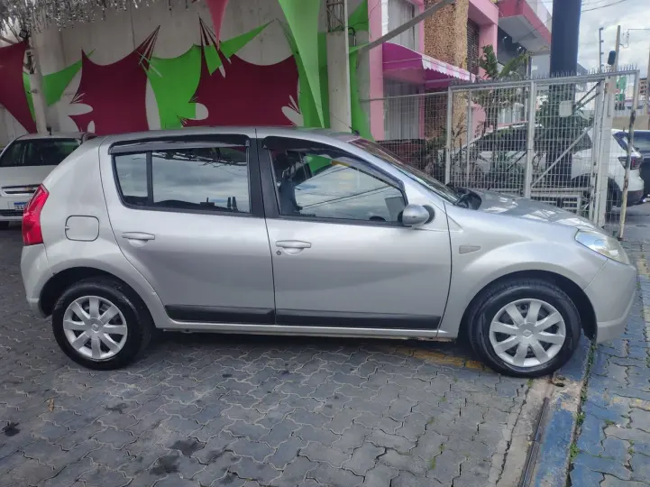 RENAULT SANDERO 1.6 PRIVILEGE 16V