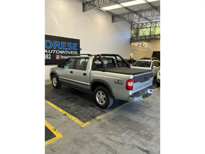 S10 2.4 MPFI ADVANTAGE 4X2 CD 8V FLEX 4P MANUAL