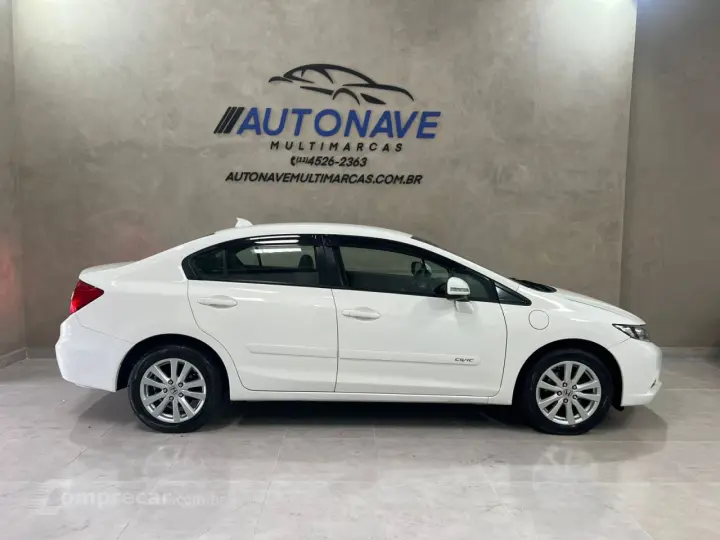 Civic 1.8 16V 4P FLEX LXS AUTOMÁTICO