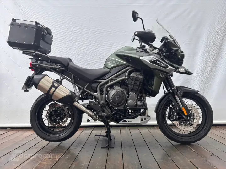 TRIUMPH TIGER 1200 XCX