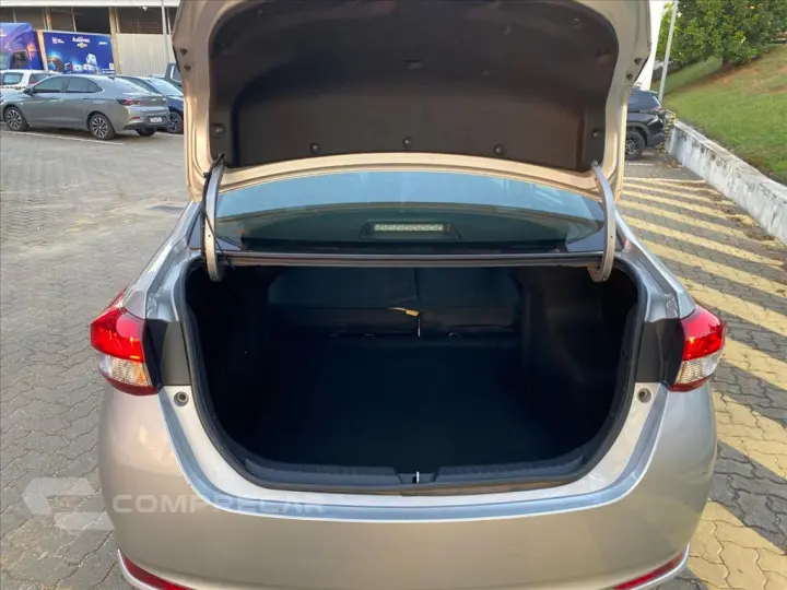 YARIS 1.5 16V FLEX SEDAN XL MULTIDRIVE