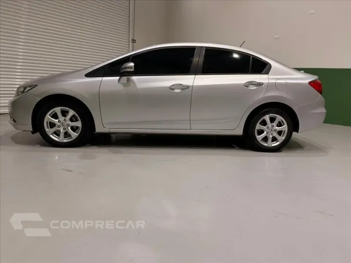 CIVIC 1.8 EXS 16V FLEX 4P AUTOMÁTICO