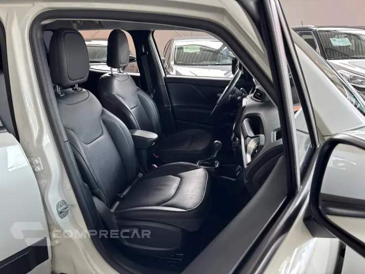 Renegade Longitude 1.8 4x2 Flex 16V Aut.